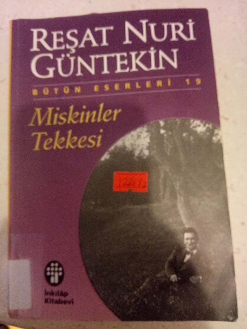 Miskinler Tekkesi - Reşat Nuri Güntekin - Kitap Yorumu