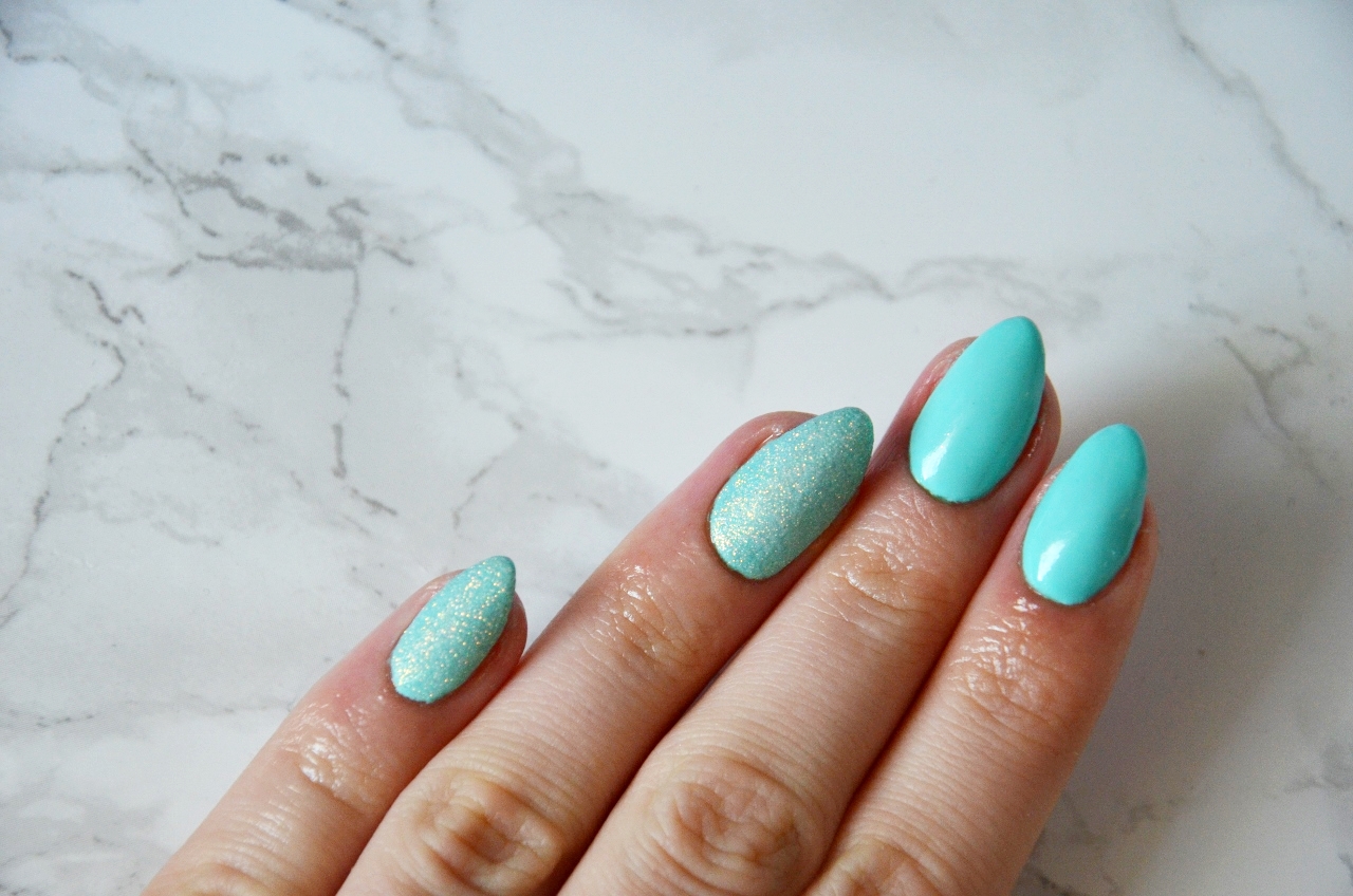 Beauty Dorczi Victoria Vynn Pure Creamy Hybrid Mietowe Paznokcie