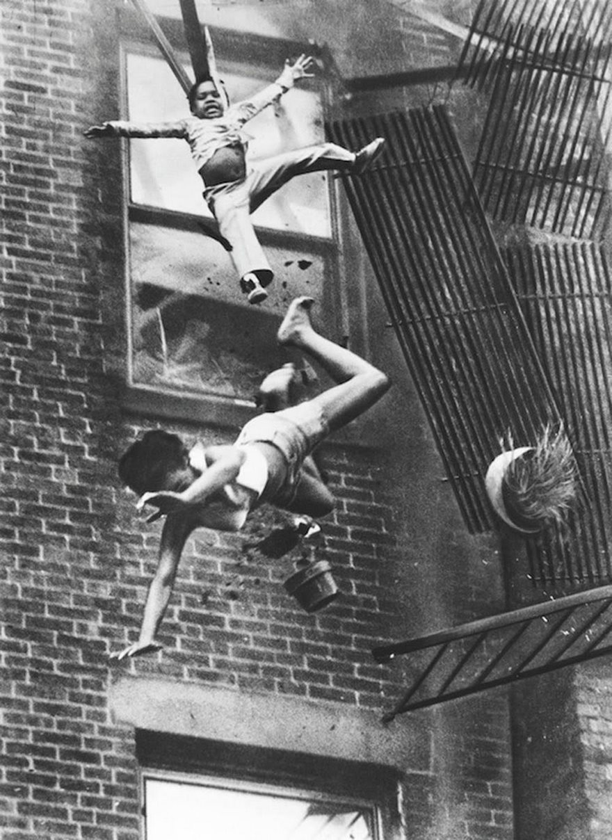 #10 Fire Escape Collapse, Stanley Forman, 1975 - Top 100 Of The Most Influential Photos Of All Time #10 Fire Escape Collapse, Stanley Forman, 1975 - Top 100 Of The Most Influential Photos Of All Time