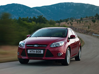 2012-Ford-Focus-14