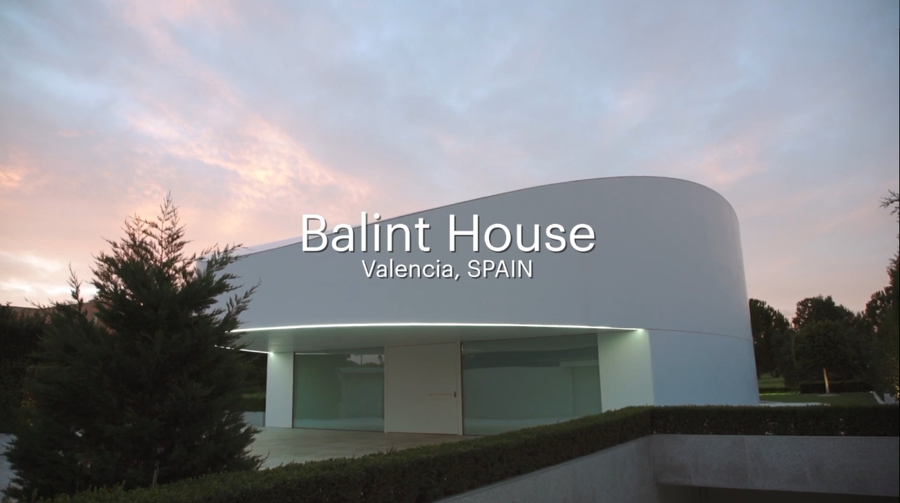 Interior Design Tour vs. Luxurious Minimalist House In Spain