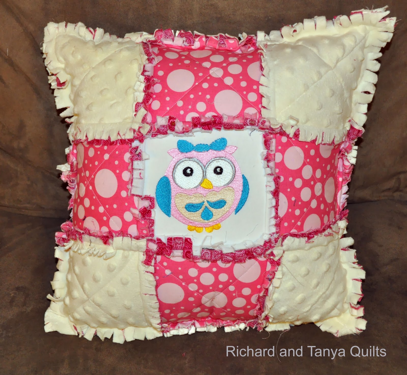 Richard and Tanya Quilts: Owl Pillow and other goodies