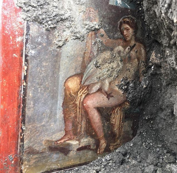Un fresco que representa la escena de Leda y el Cisne acaba de ser descubierto en Pompeya