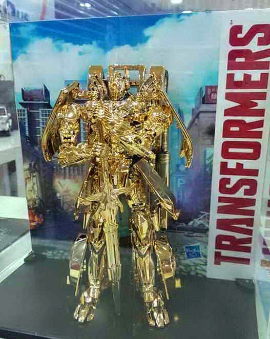 New Cybertron Toys R Us Midnight Madness Launch of TF4 Age