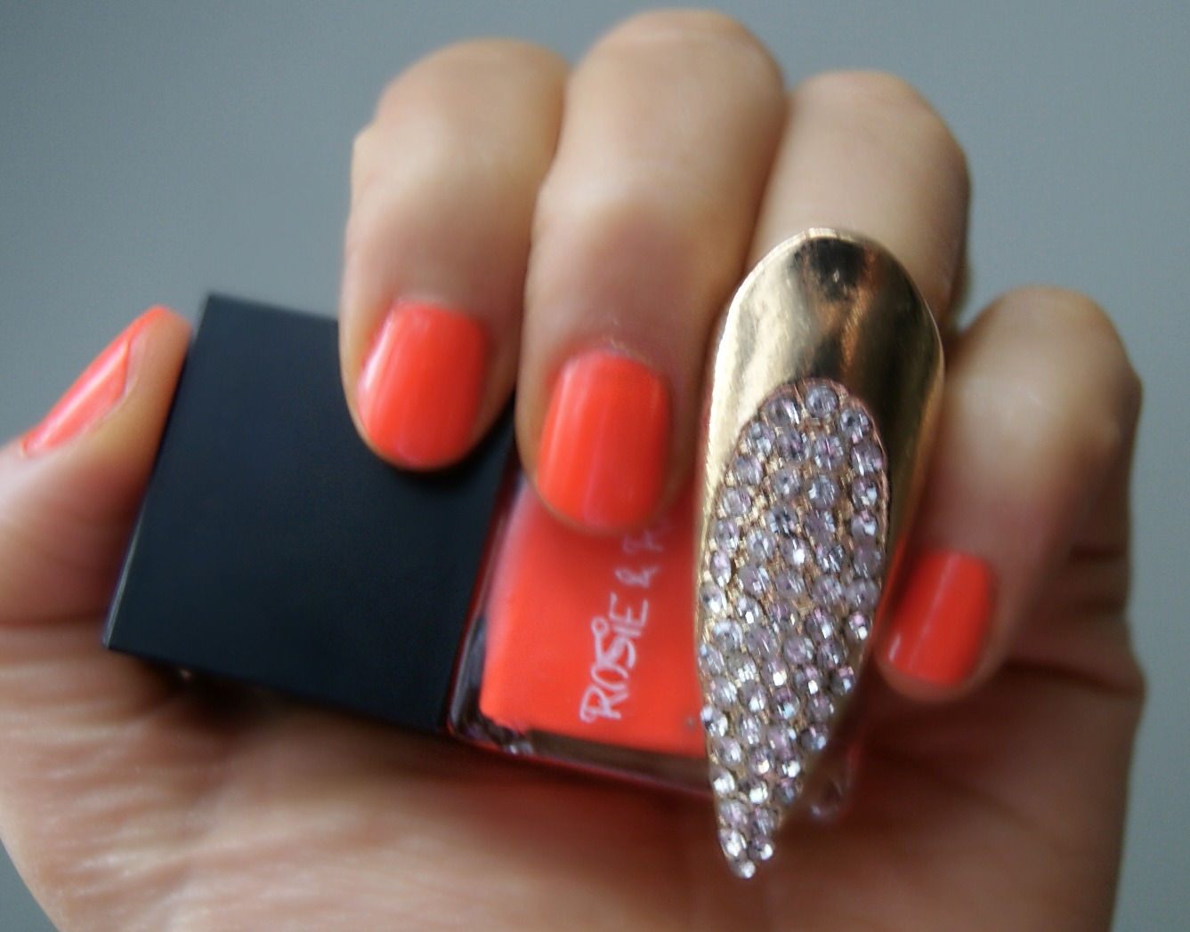 Fashion Beauty Glamour Tangerine Tango nails