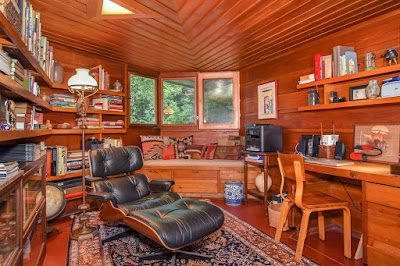 Study | Photo courtesy of The Robin Seidon Team Study | Photo courtesy of The Robin Seidon Team