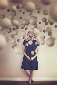 11-Lost-in-Thought-Jenna-Martin-Surreal-Photographs-with-Underwater-Shots-www-designstack-co