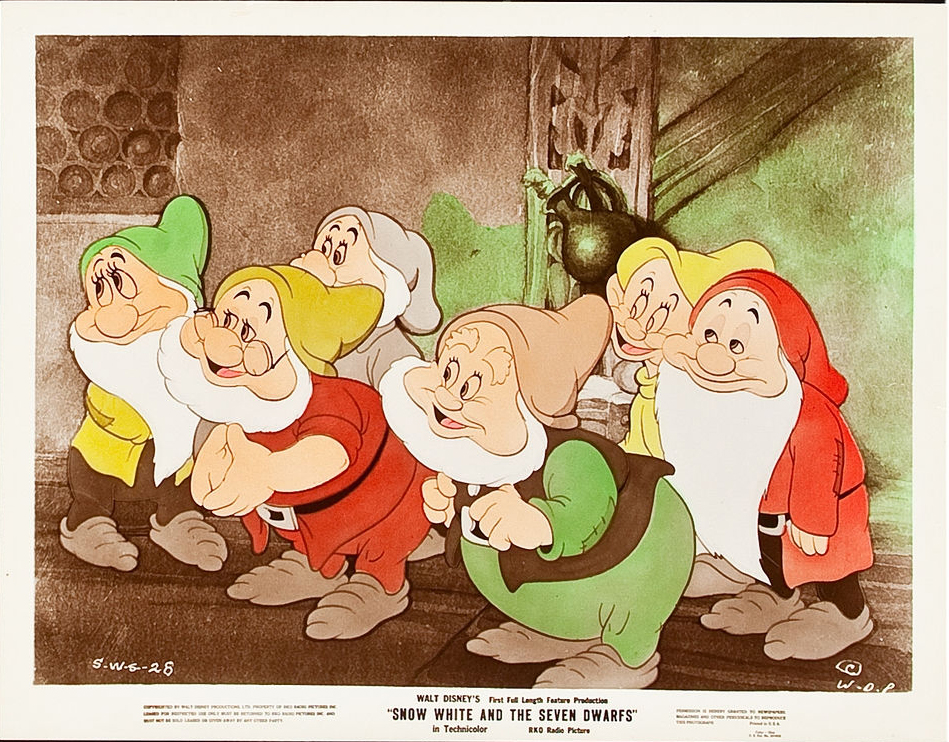 белоснежка и семь гномов 1937 принц. Dwarves snow white lived with. белоснежка и 7 гномов мультфильм 1995. сестра белоснежки. Dwarves snow white lived with.