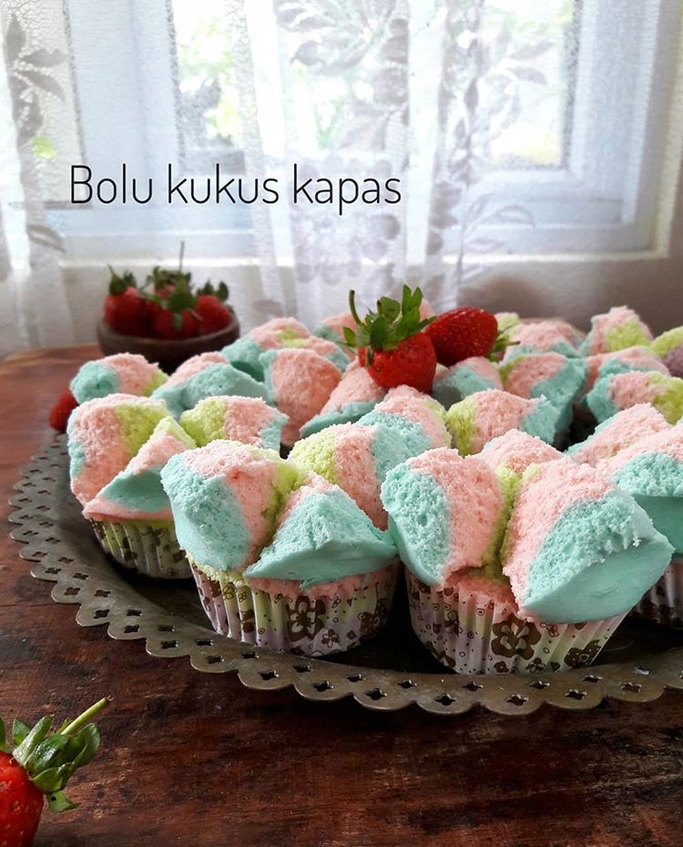 Resep Bolu Kukus Kapas Tanpa Soda, Hasilnya Mekar dan Ngakak Banget! Resep Bolu Kukus Kapas Tanpa Soda, Hasilnya Mekar dan Ngakak Banget!