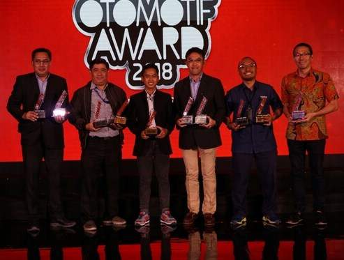 9_penghargaan_Di_Sabet_Yamaha_Otomotif_Award_2018 9_penghargaan_Di_Sabet_Yamaha_Otomotif_Award_2018