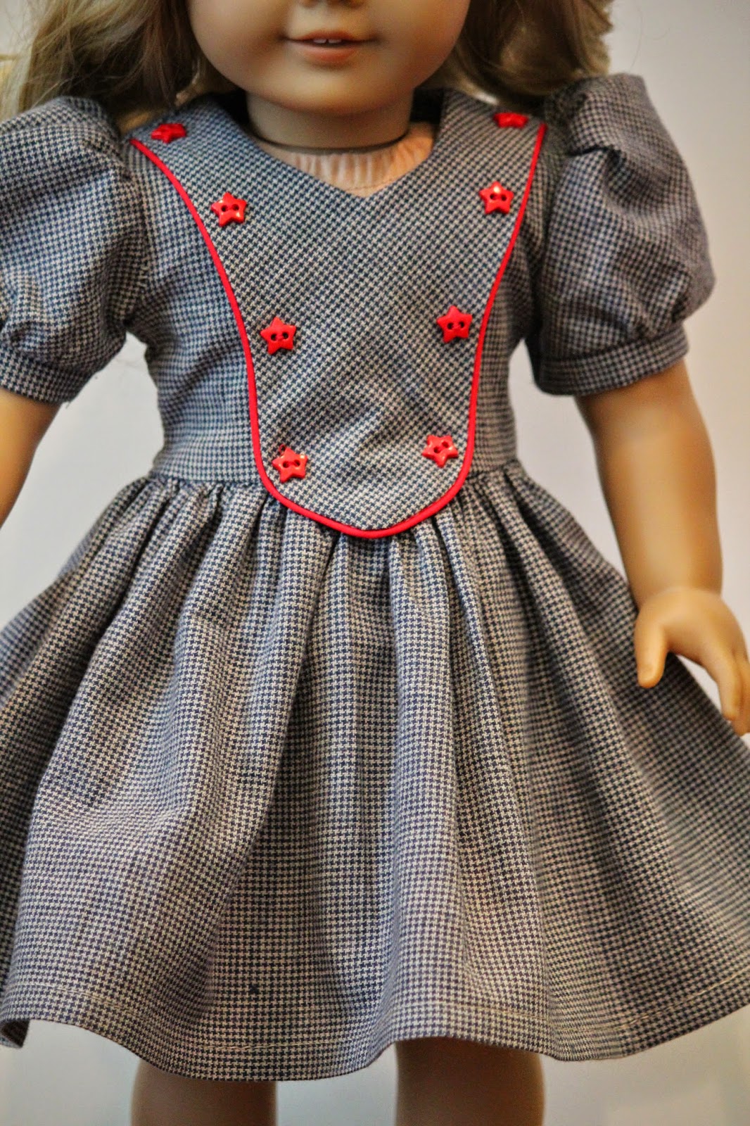 Saint Nolt Sews American Girl Molly Dresses