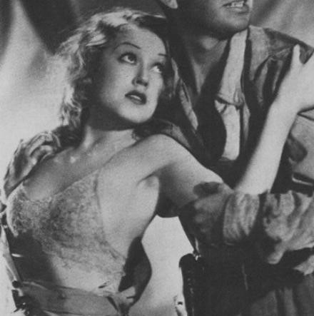Blessed with a gorgeous figure and blonde hair Fay Wray was the darling of