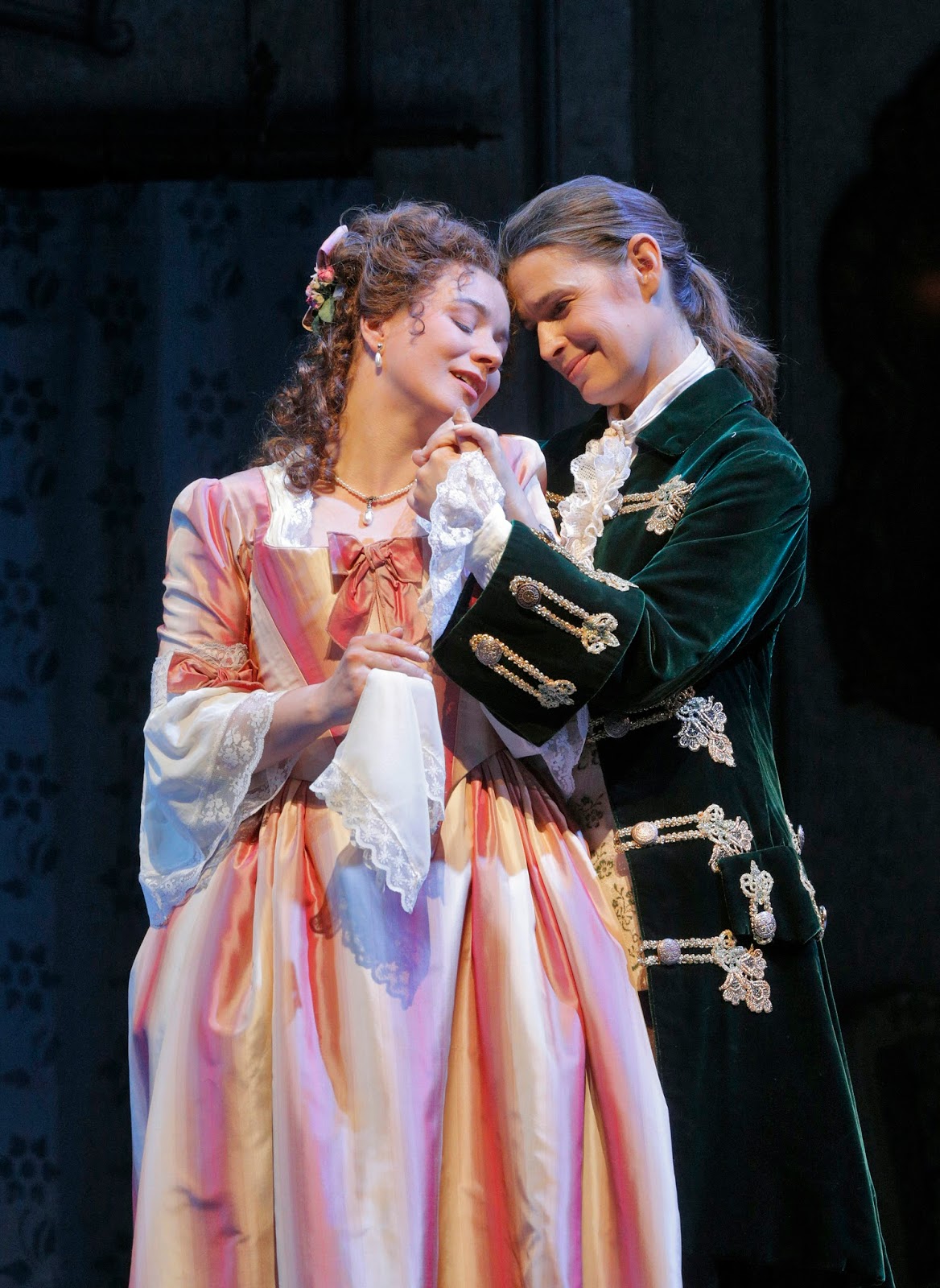 кавалер розы большой театр. кавалер фильм. баварская опера мюнхен онегин. роза опера. опера кавалер розы.