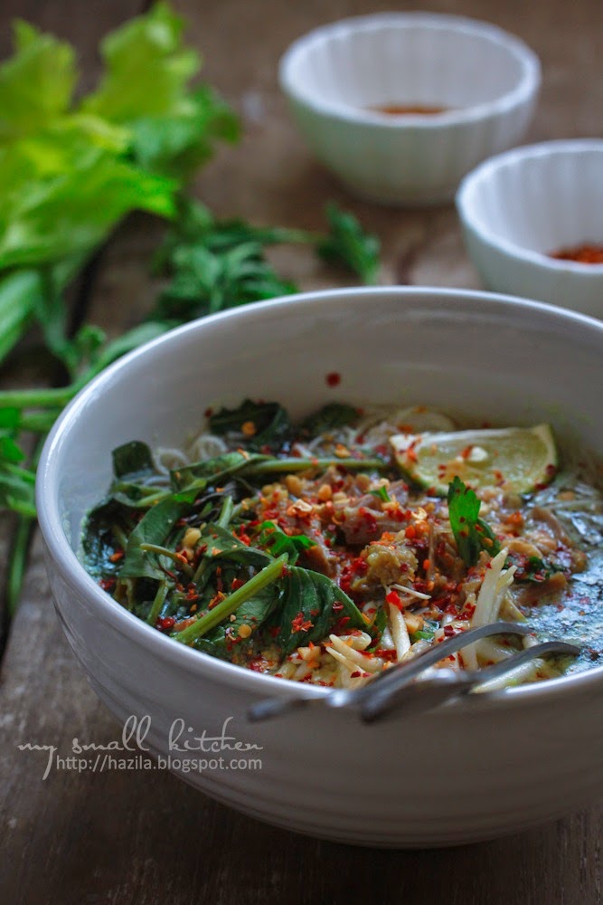 My Small Kitchen Thai Beef Rice Noodles Soup
