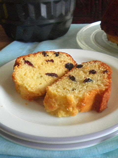 Dry Fruit Bundt Cake  Recipe @ treatntrick.blogspot.com