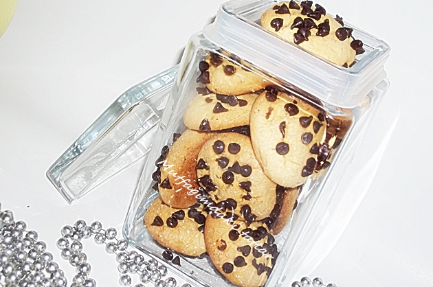 DAMLA ÇİKOLATALI KURABİYE Mutfak Ve Tatlar