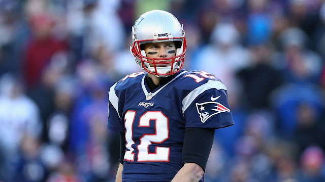 49ers Bertanya Pada Patriots Apakah Mereka Bisa Menukarkannya Dengan Tom Brady 49ers Bertanya Pada Patriots Apakah Mereka Bisa Menukarkannya Dengan Tom Brady