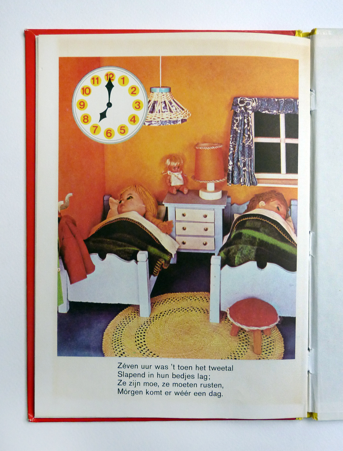 turning pages My clock book