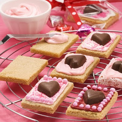 Pretzel popcorn pretzels mix The Incredible Stuffs: Amazing dessert recipes for Valentine's