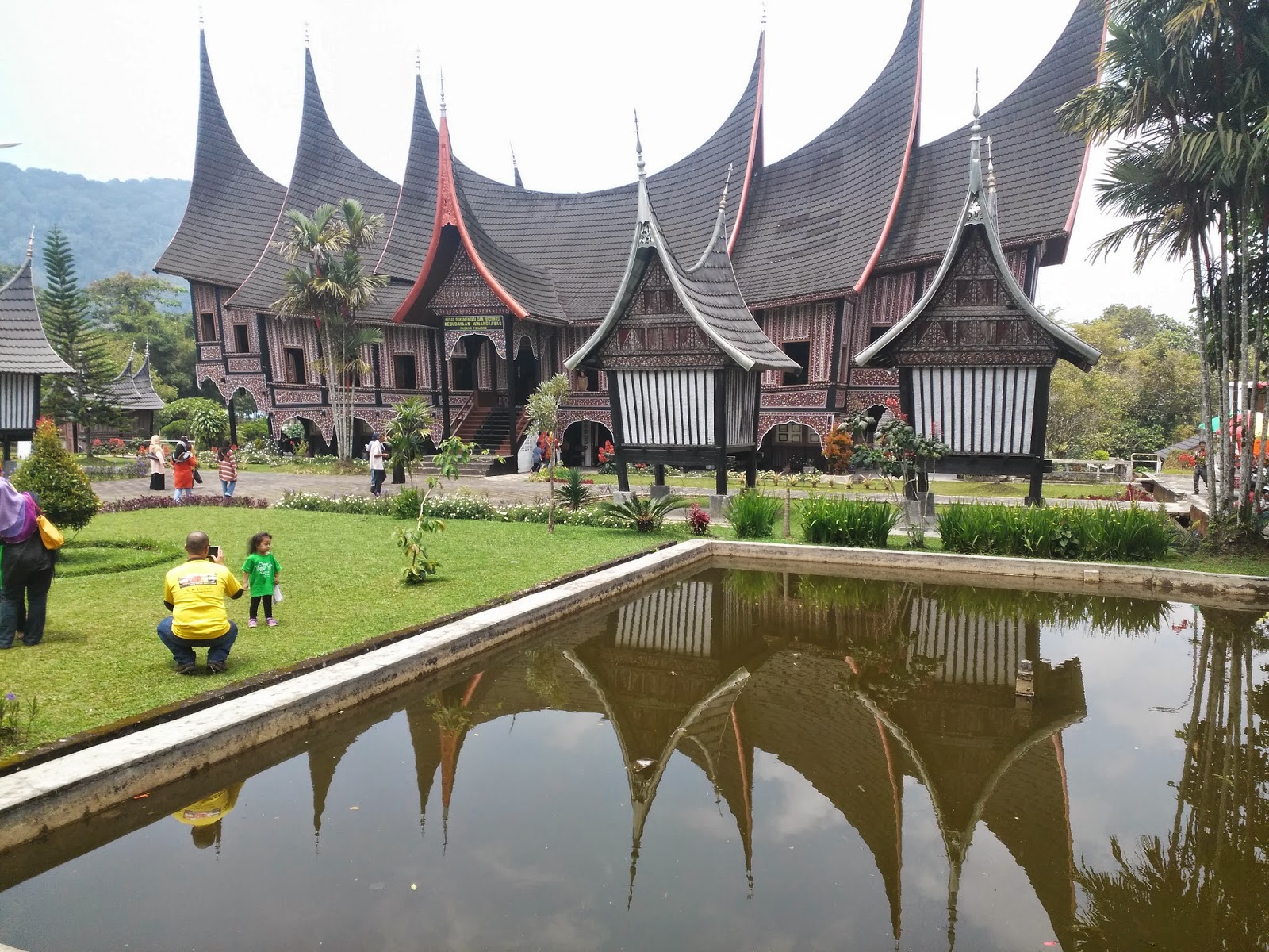 82 Gambar Rumah Gadang Bukittinggi HD Terbaru - Gambar rumah