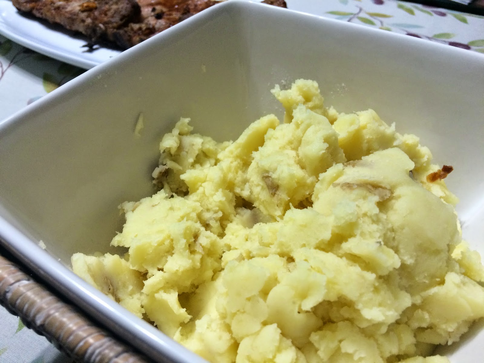 Recebendo Amigos Garlic Mashed Potatoes O purê de batatas com alho