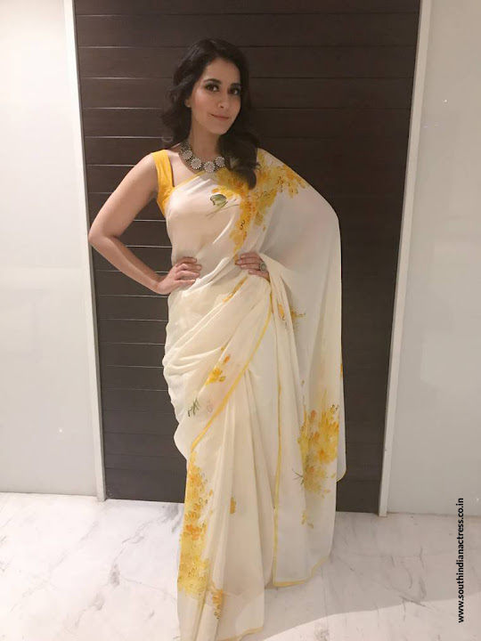 Raashi Khanna at Villain movie audio launch