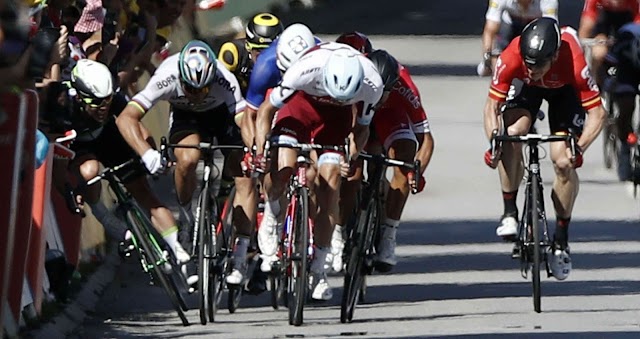 Peter Sagan fue expulsado del Tour de Francia