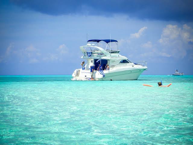 holbox or cozumel cozumel cliffs tomb raider