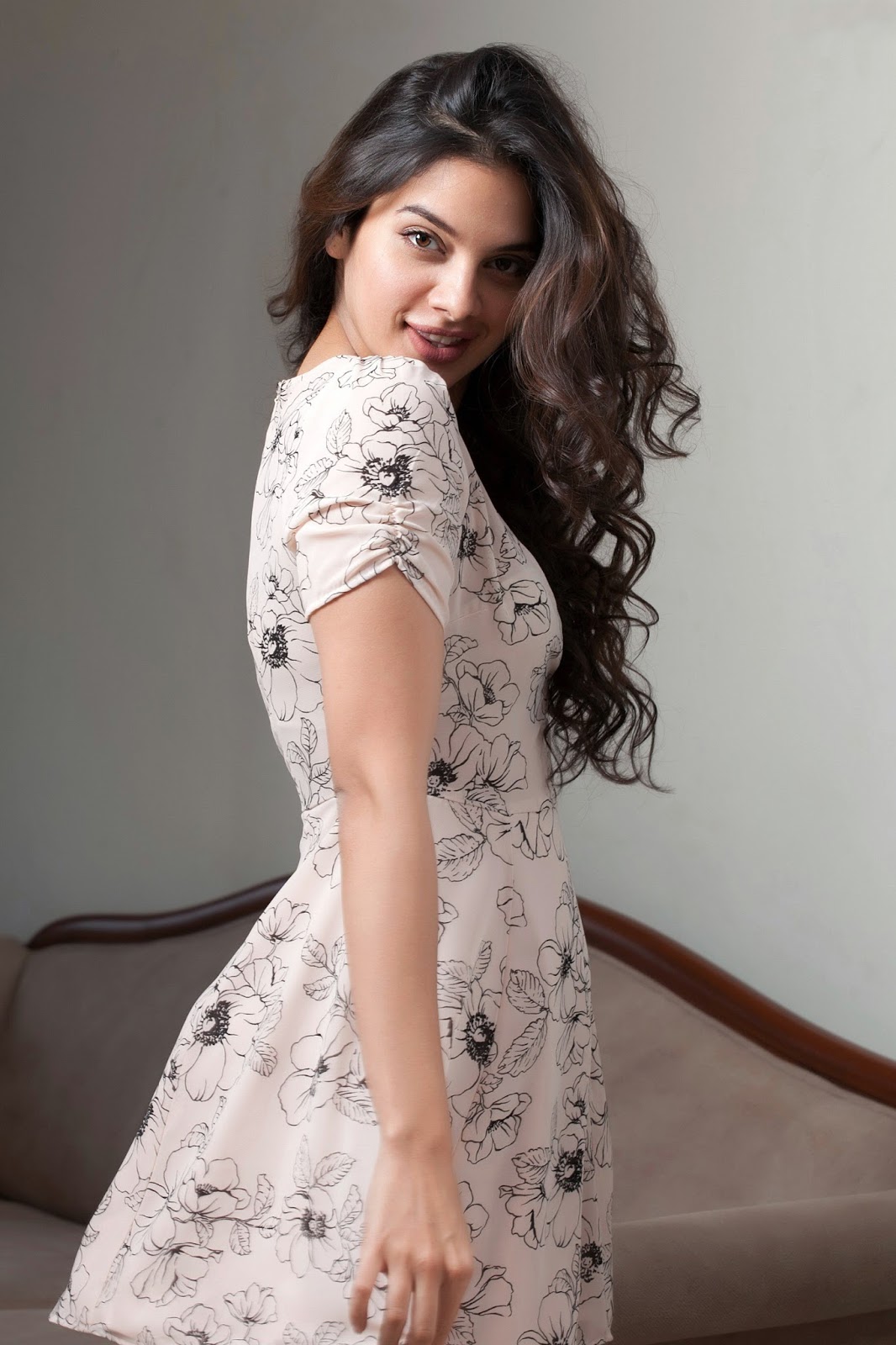 Beauty Galore HD : Tanya Hope Super Cute Face And Hot In Mini Skirt For ...