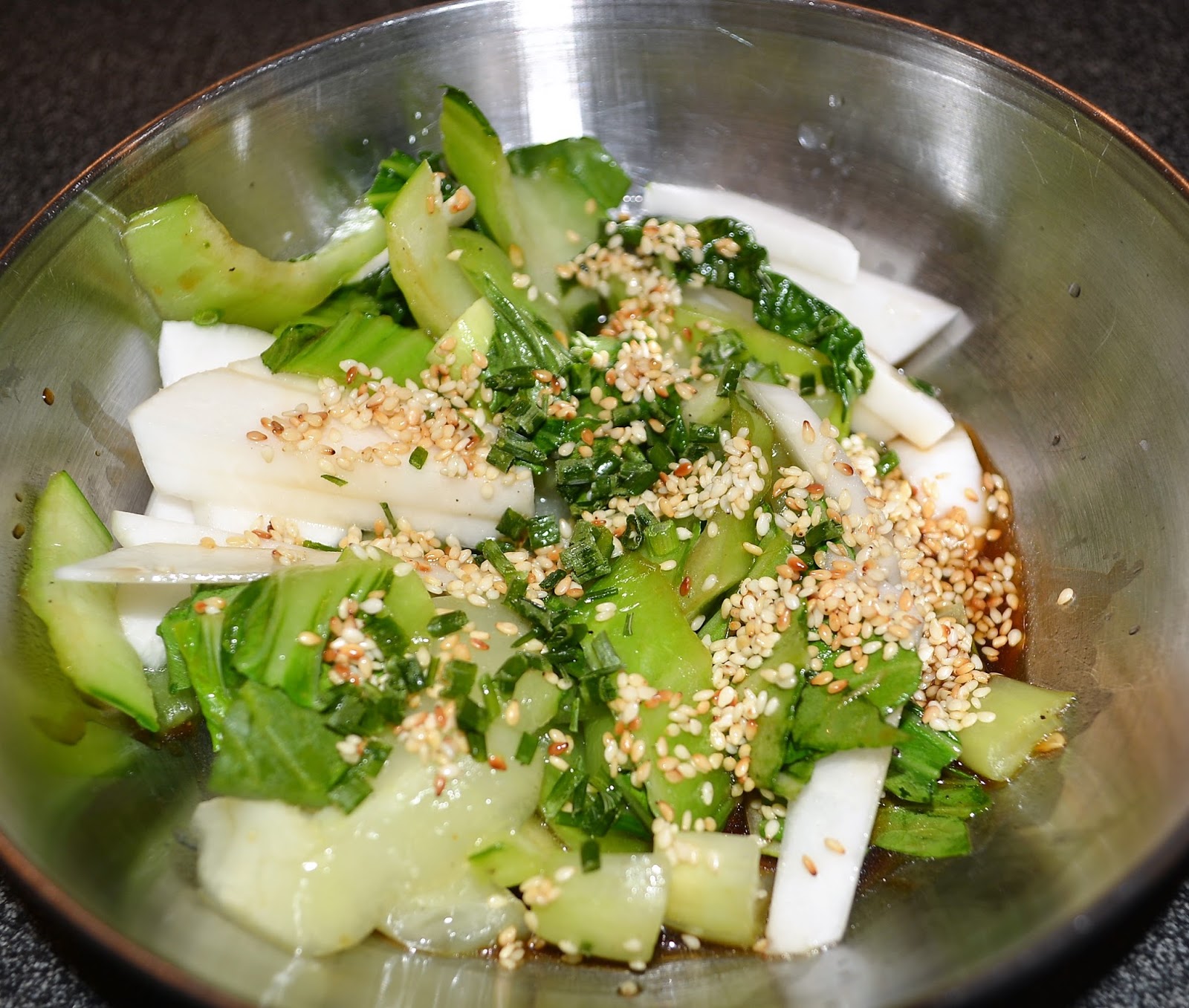 Scharf würziger Pak Choi Salat ( lauwarm)