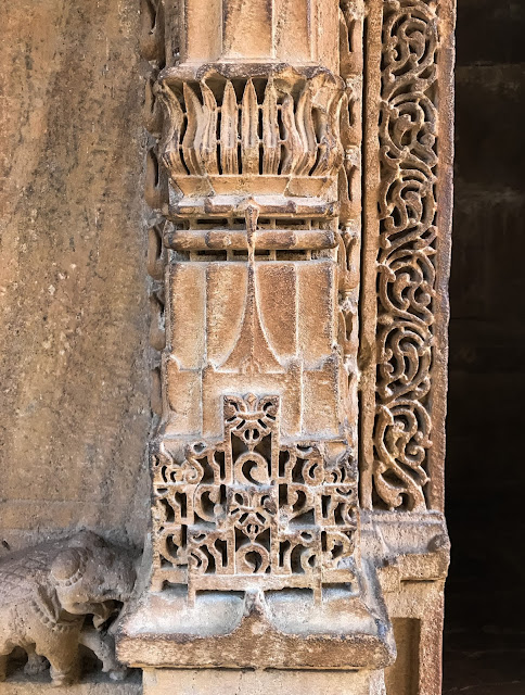 Pillars at Adalaj Stepwell, Ahmedabad, Gujarat