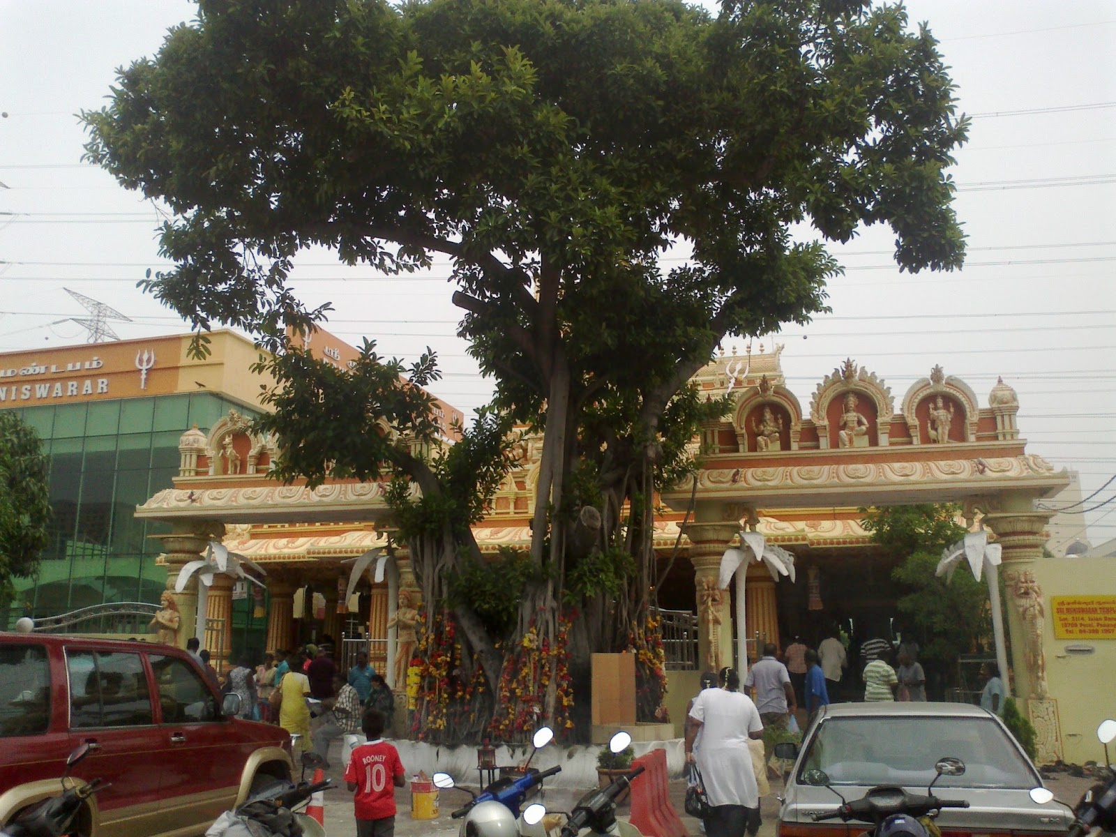 The Divine Places Sri Muniswarar Temple Jalan Baru Penang Malaysia