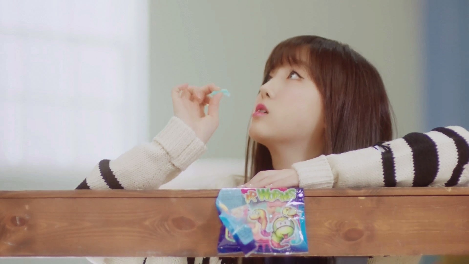 Lovelyz Candy Jelly Love teaser για το πρώτο τους title song. I say