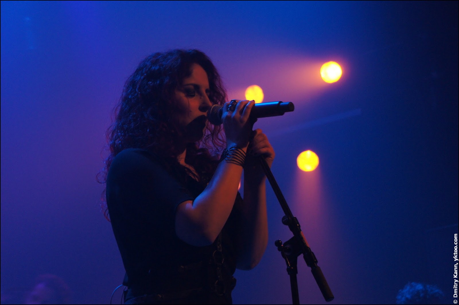 Марсела Бовио (Marcela Bovio).