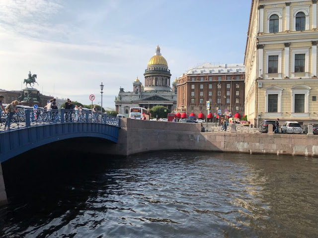 Pontes e Canais de São Petersburgo