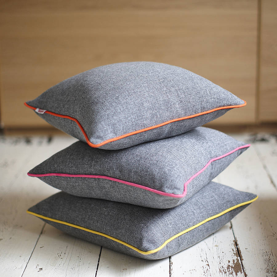 Victoria Preparing for piping