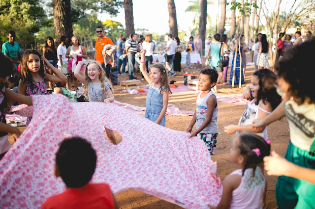 Aniversário Tema Dinossauro - Meninas - DIY - Belo Horizonte - festa no parque -  brincadeiras - Ciranda de Roda