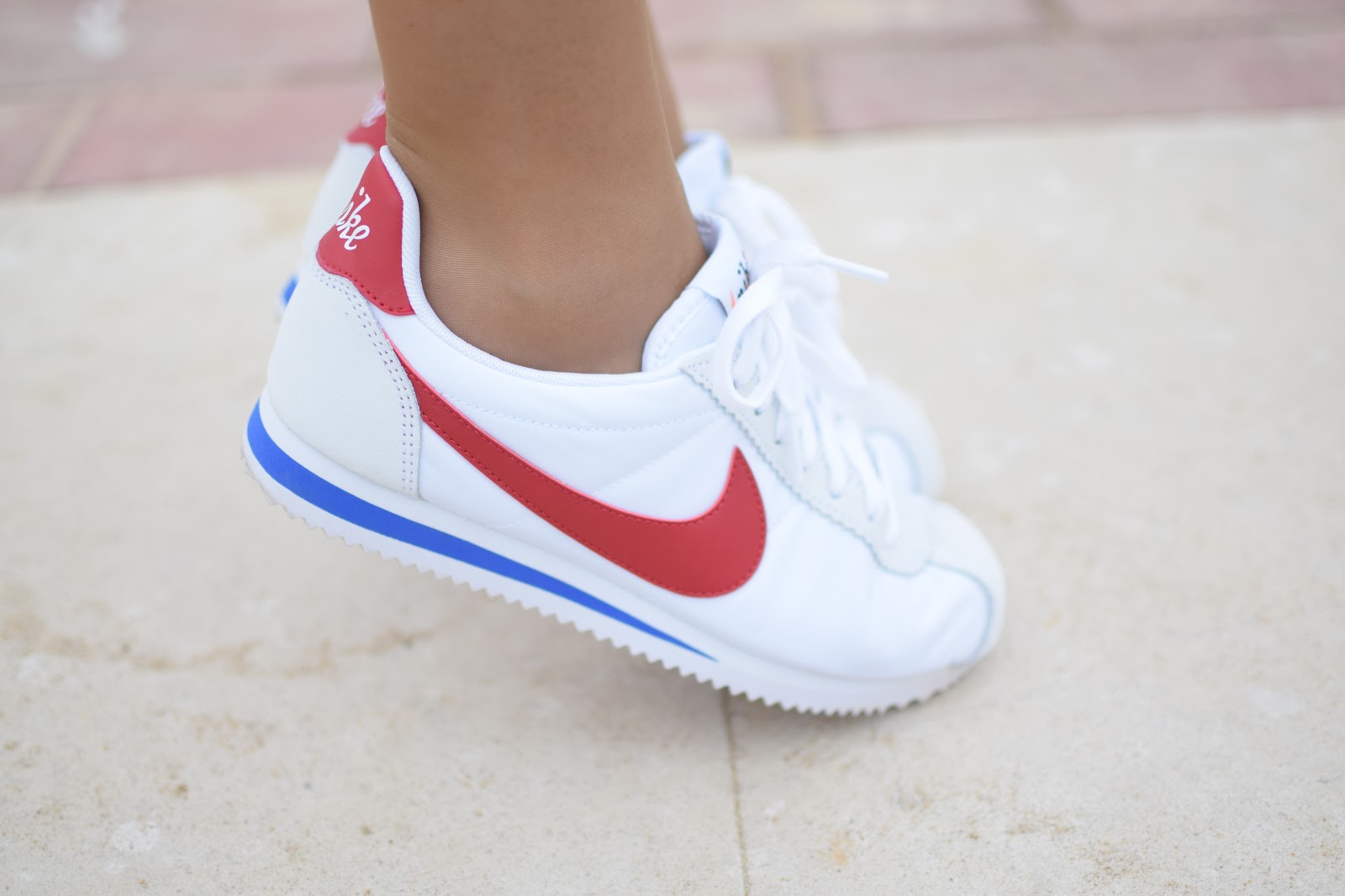 nike cortez levis