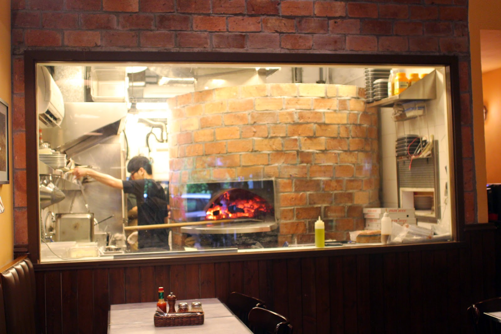 吃在堅尼地城 ♪ Piccolo Pizzeria & Bar ♪ 意式悠閒下午