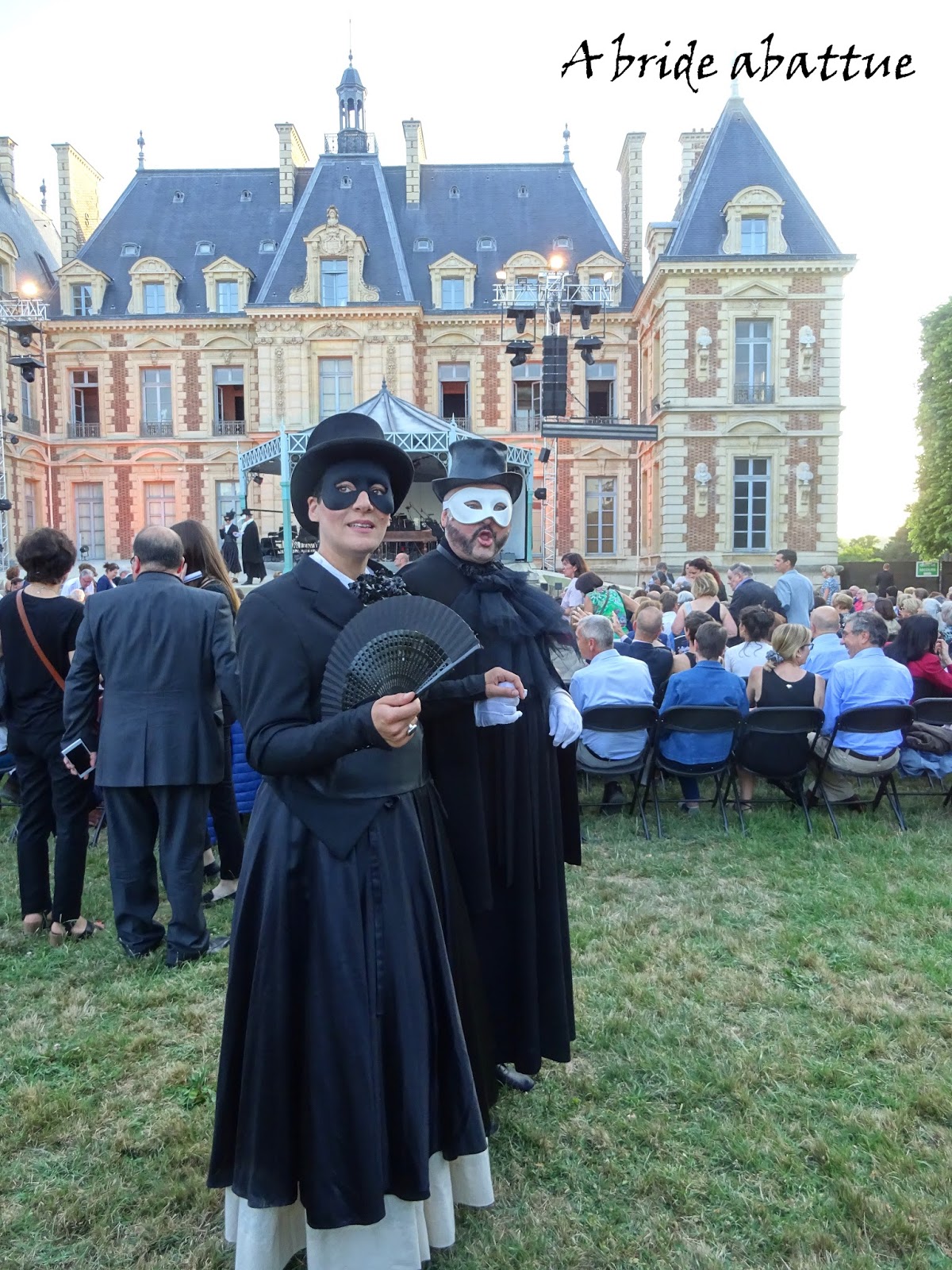 A Bride Abattue Les Noces De Figaro Mise En Scene Par Julie Gayet Pour Opera En Plein Air