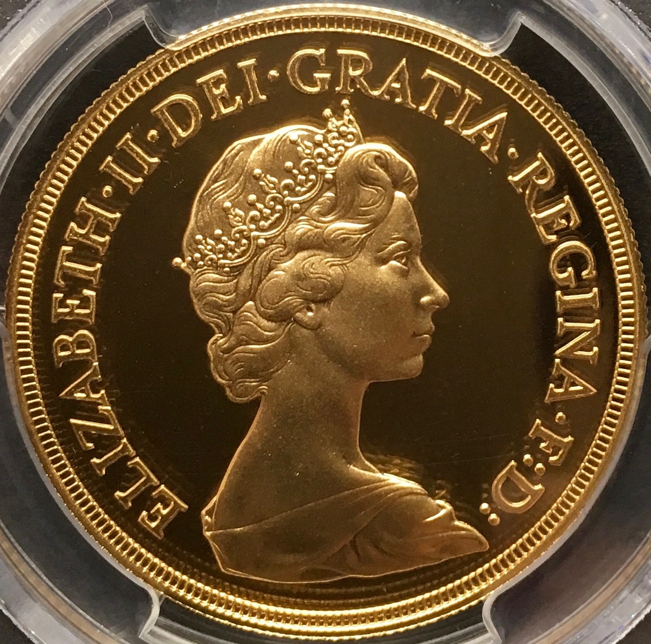 1983年 エリザベス2世 1ポンド硬貨 逆字2枚セット 1983年 エリザベス