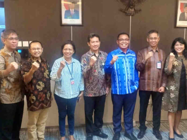 Petrus Fatlolon Hadiri Rakor Tindak Lanjut Penandatanganan HOA Blok Masela Petrus Fatlolon Hadiri Rakor Tindak Lanjut Penandatanganan HOA Blok Masela