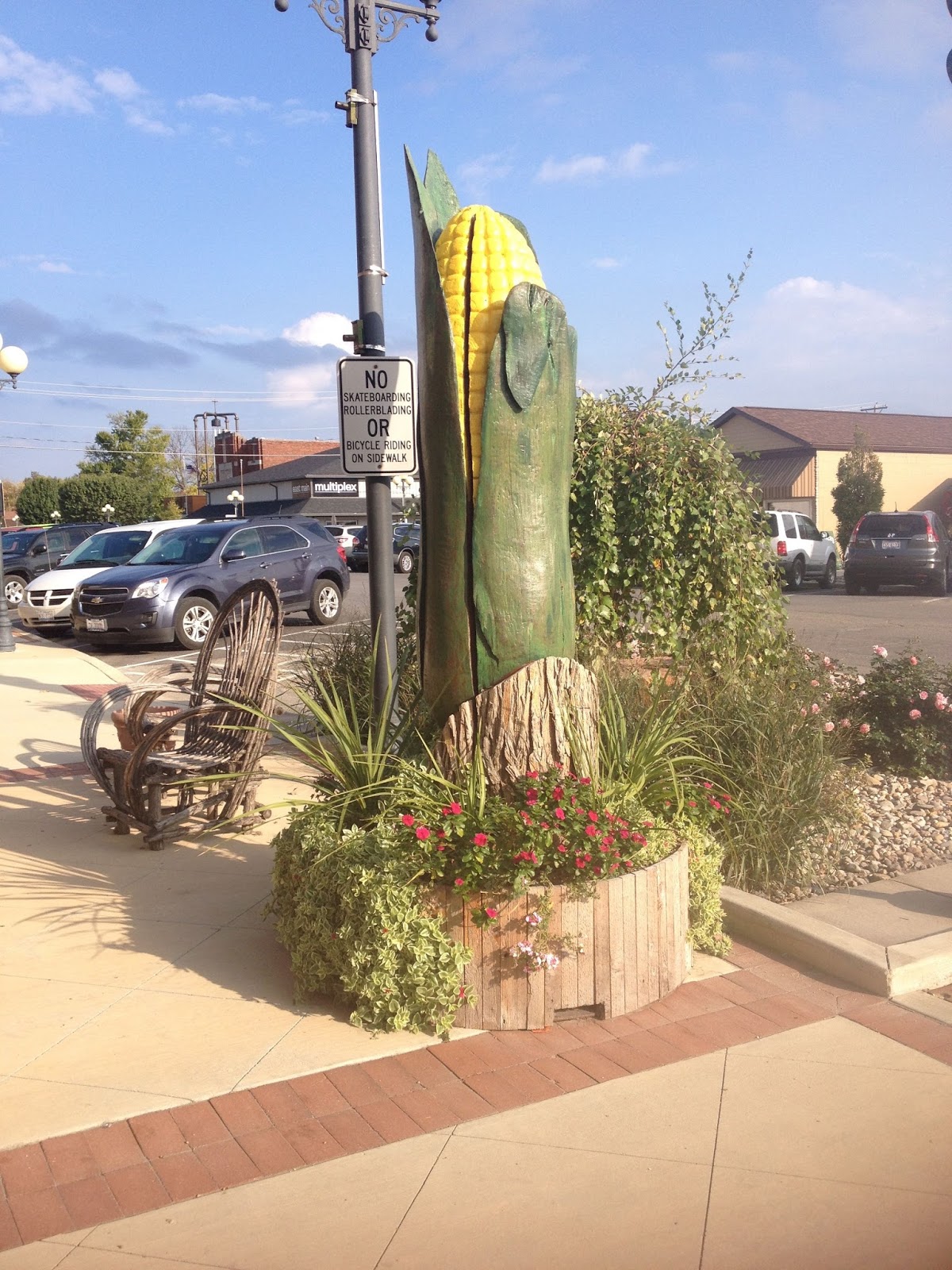 Robin's Slice of Life Casey, Illinois Big Things, Small Town