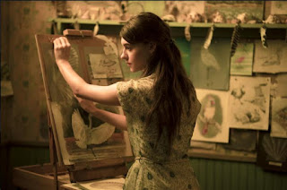 Xa Ngoài Kia Nơi Loài Tôm Hát