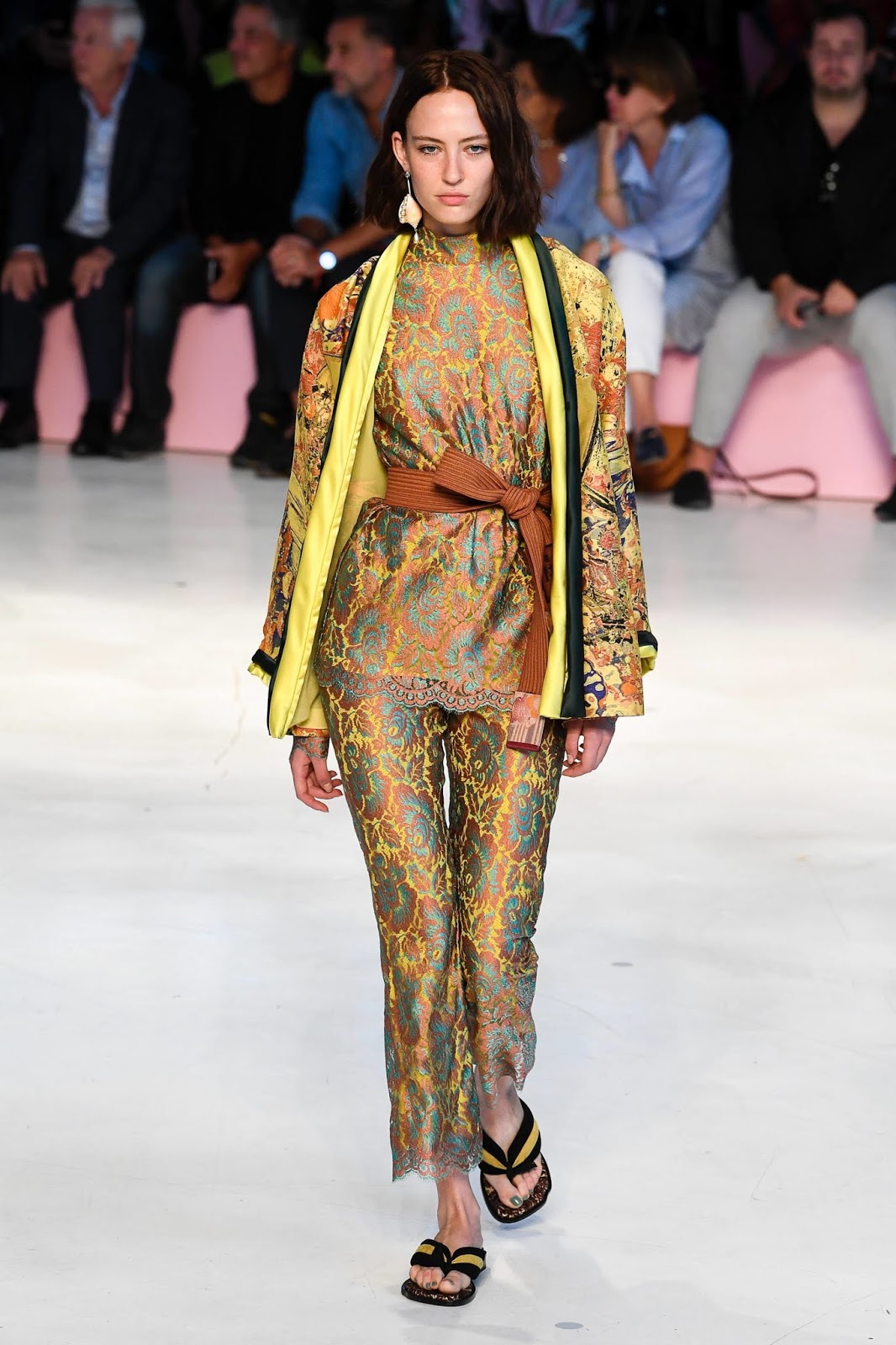 BRIGHT AND BEAUTIFUL: ETRO