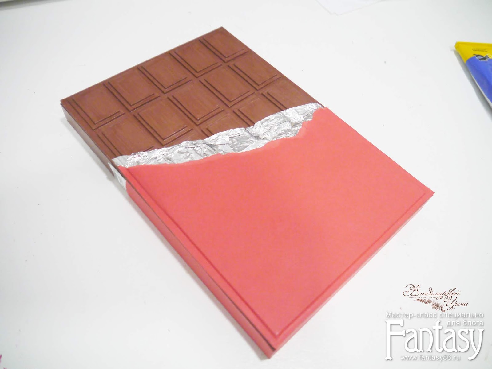 Открытка с шоколадкой внутри своими руками. Как сделать шоколадку из бумаги. Пенал из обертки от шоколадки. Поделка шоколадка