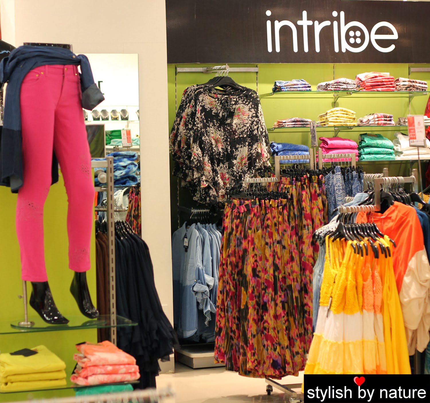 shirts in reliance trends