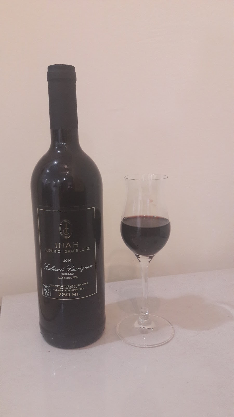 TheArcticStar's Tales Review on INAH's Superior Grape Juice aka halal wine