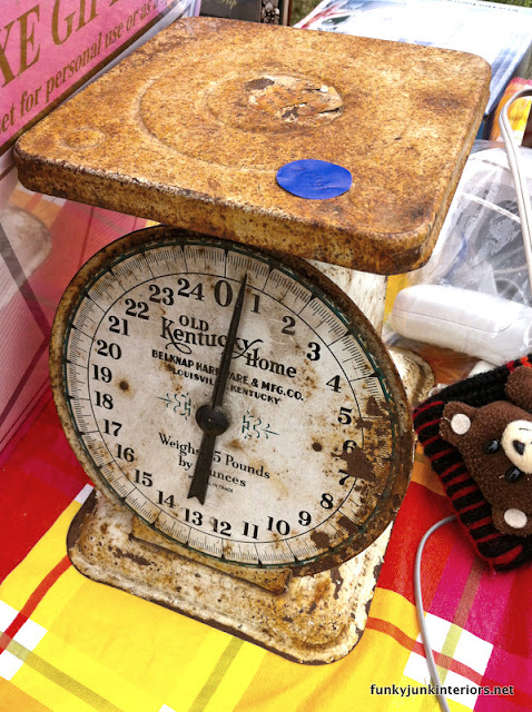 old rusty  kitchen scale from Kentucky