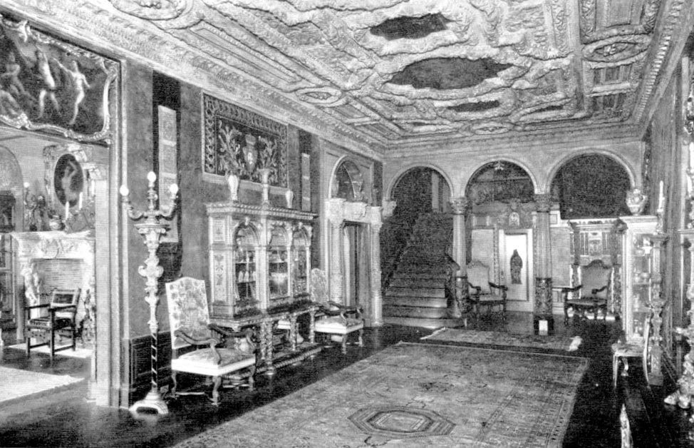 Half Pudding Half Sauce "SEAVIEW TERRACE", THE NEWPORT HOUSE of EDSON